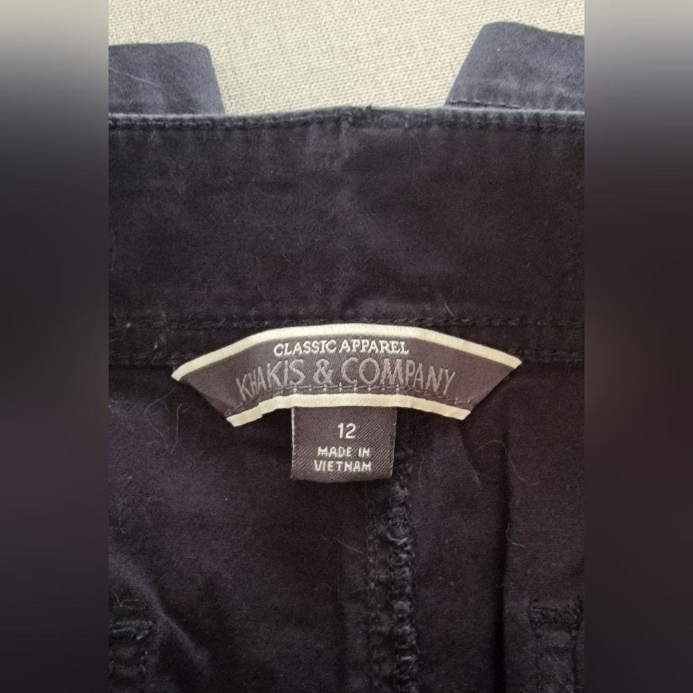 Shorts - Picture 5 of 7